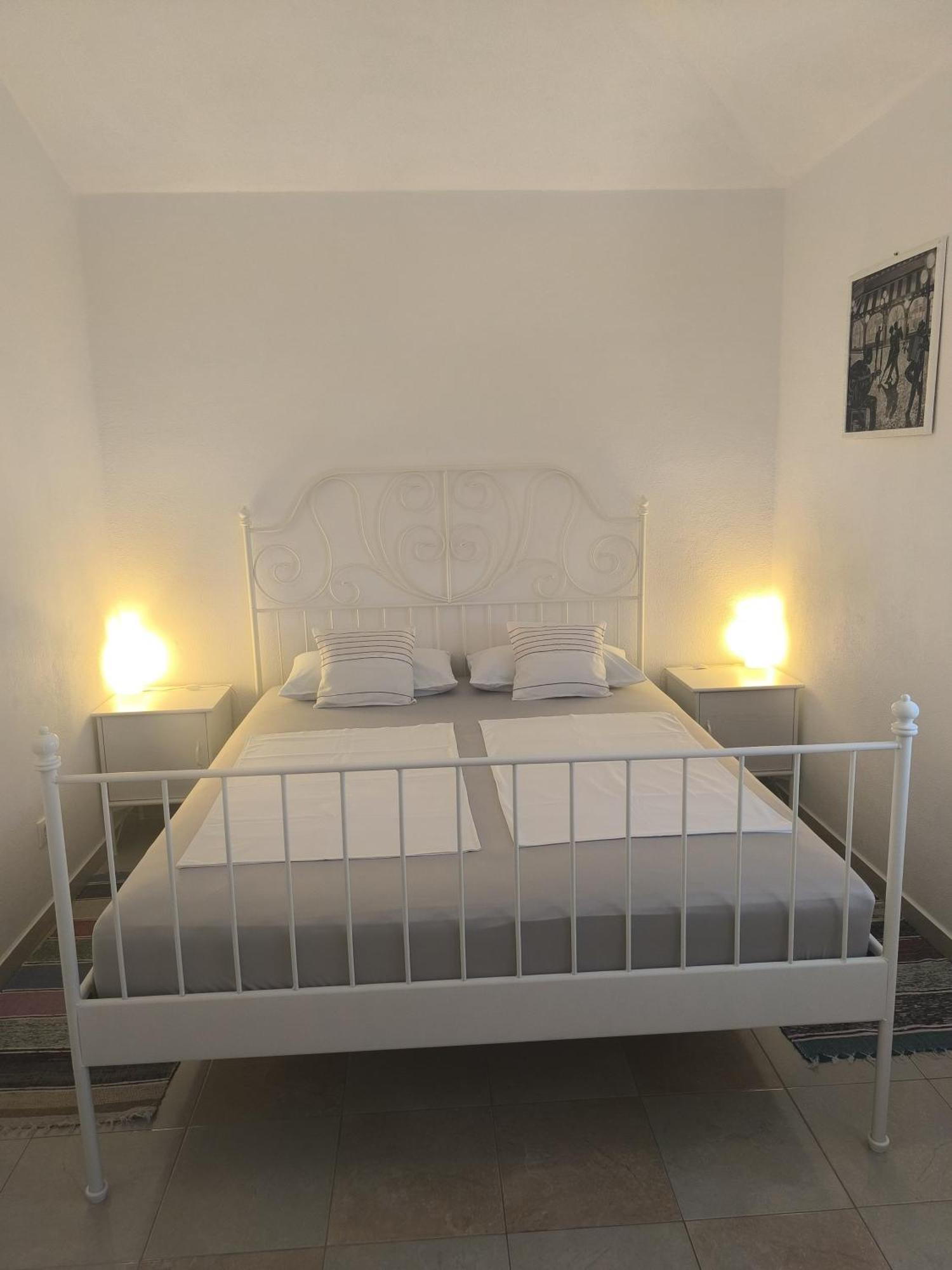 Apartments Otok 2 Trogir Exterior photo