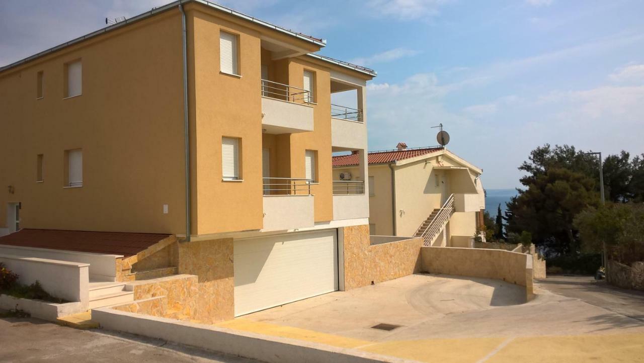 Apartments Otok 2 Trogir Exterior photo