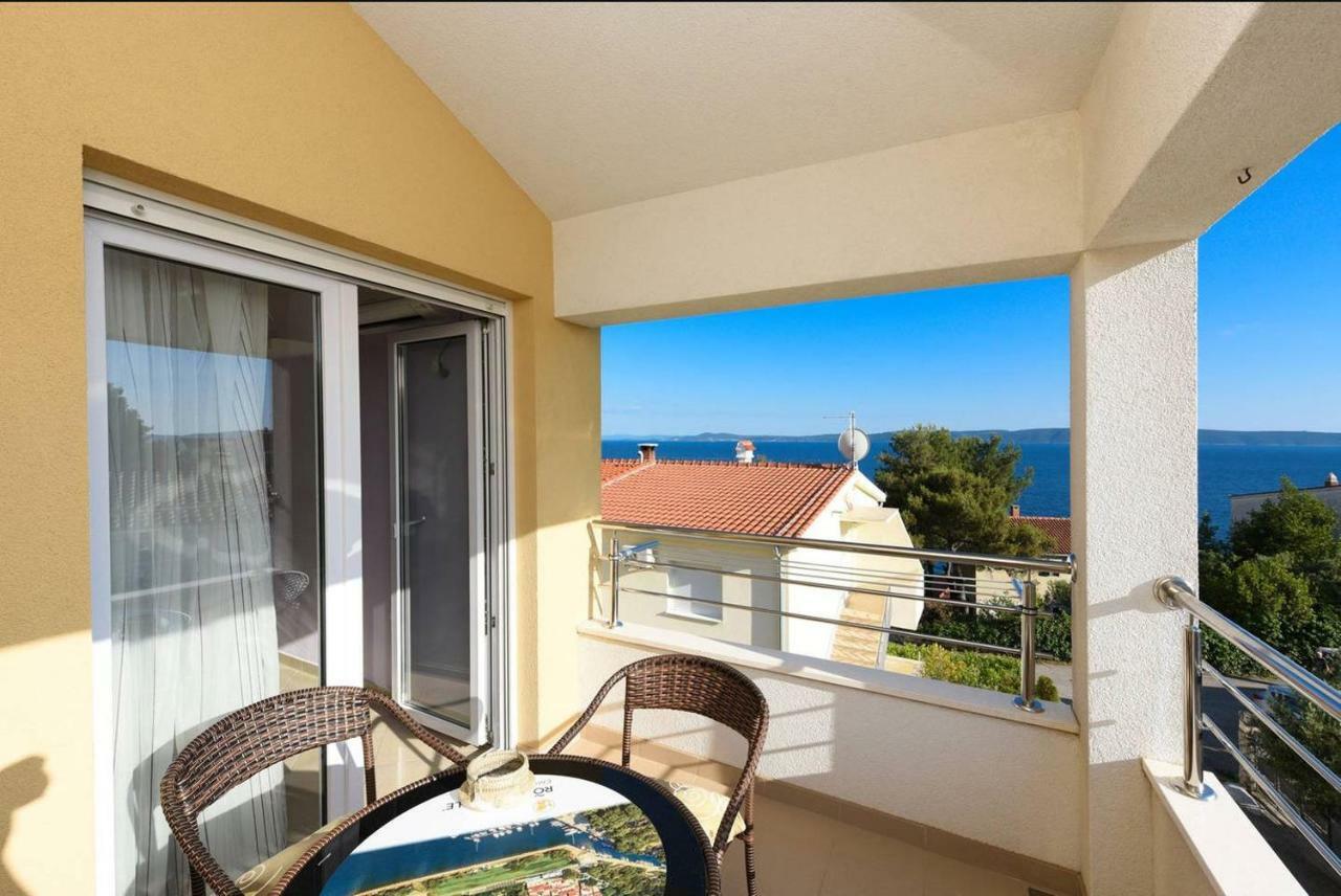Apartments Otok 2 Trogir Exterior photo