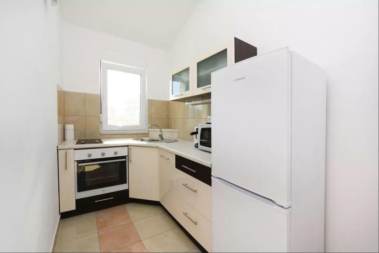 Apartments Otok 2 Trogir Exterior photo